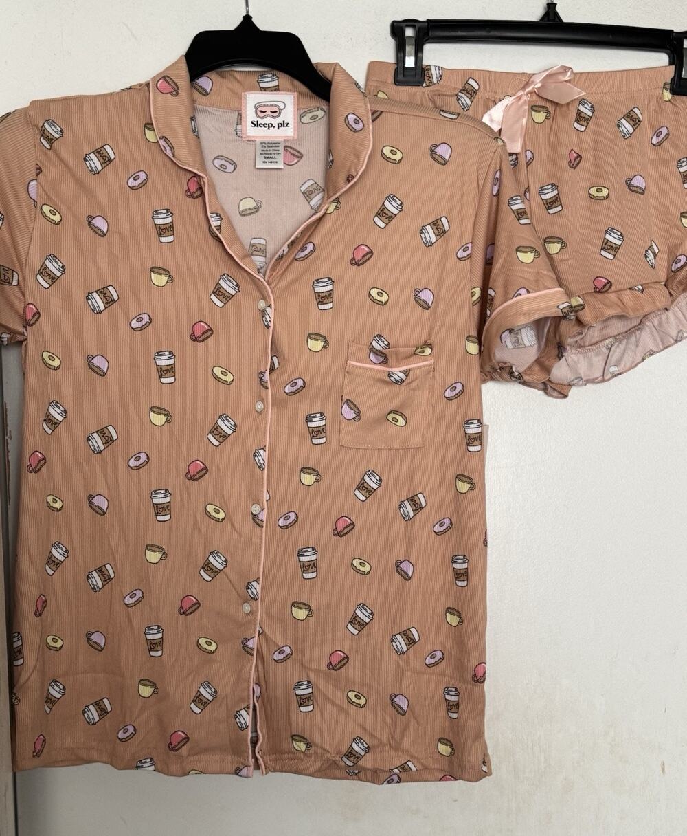Sleep Plz Cafe Oh Donut Even & Coffee Short Pajama Set Size Small